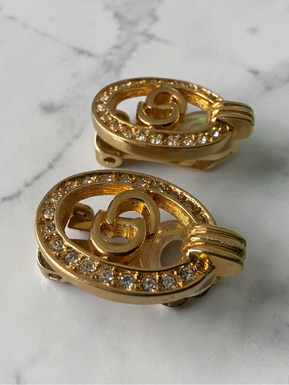 Christian Dior Vintage Gold Logo Crystal Oval Clip-On Earrings - Picture 3 of 7